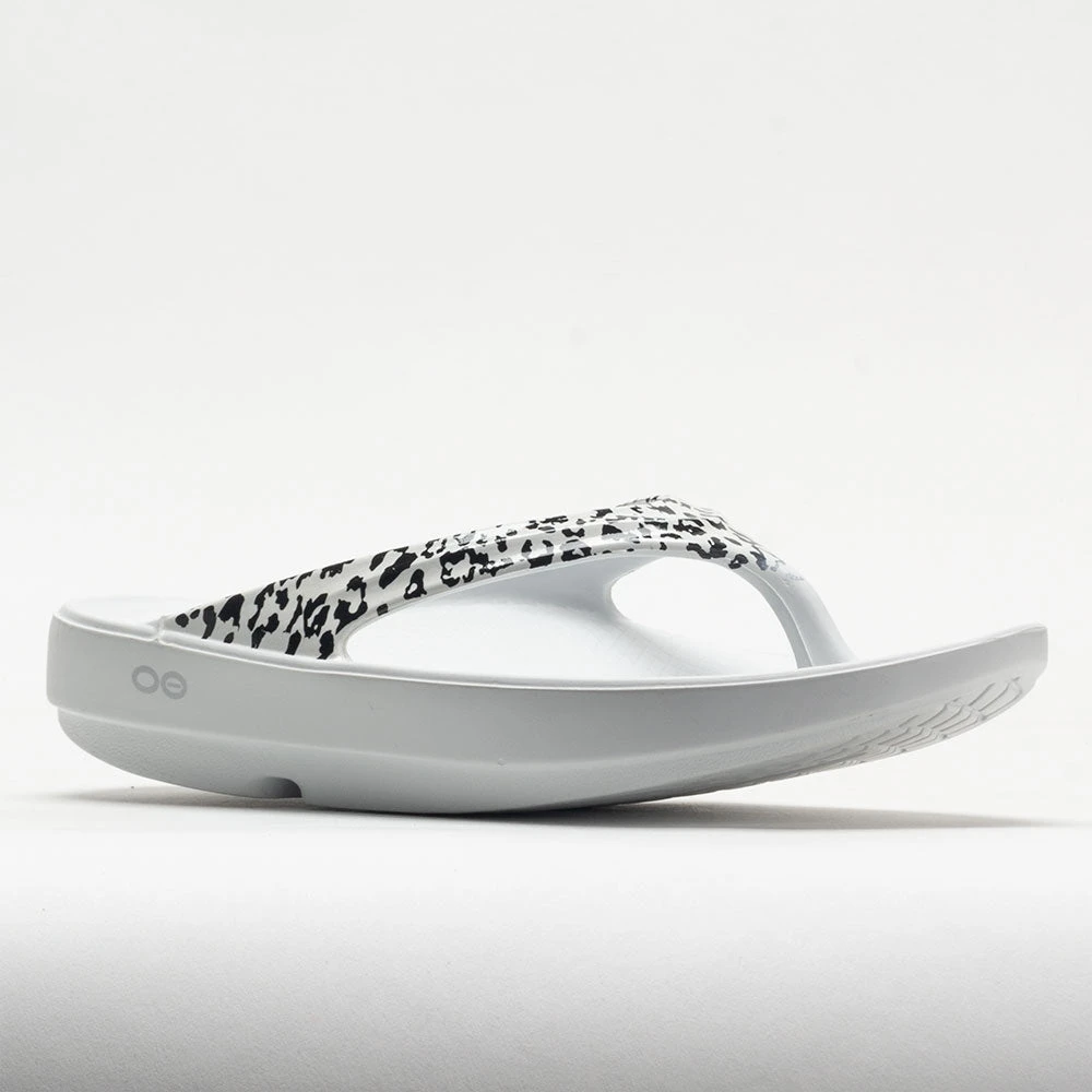 OOFOS OOlala Limited Women's White/Black Leopard 5 OOFOS OOlala Limited Women's White/Black Leopard - Image 5